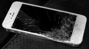 5 iphone-5-smashed-cracked